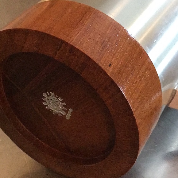 Selwin Pewter mug, 6” tall, wood inlaid handle. - Picture 6 of 9